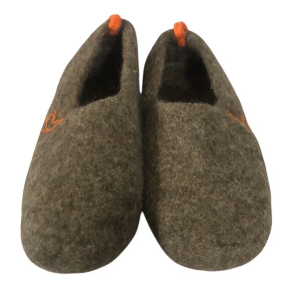 Wildllama Scandinavian felt felted wool slippers in brown size large - Picture 4 of 12